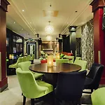 Quality Grand Hotel