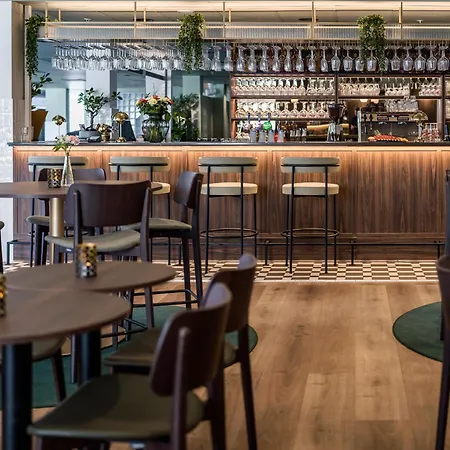 Hotel Quality Grand 4*