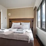 Quality Grand Отель